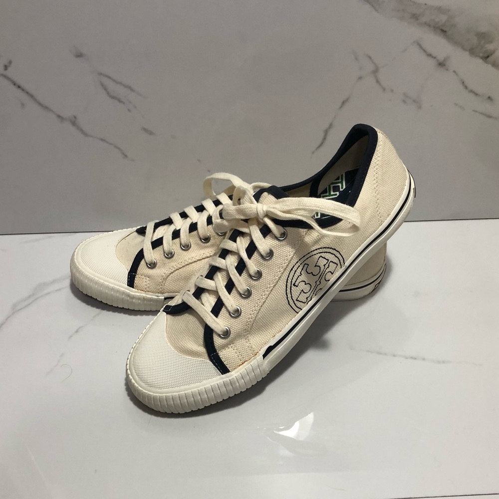 Tory Burch tennis shoes